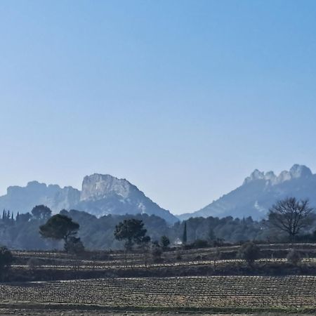 Le Mas Du Lac Юзес Экстерьер фото
